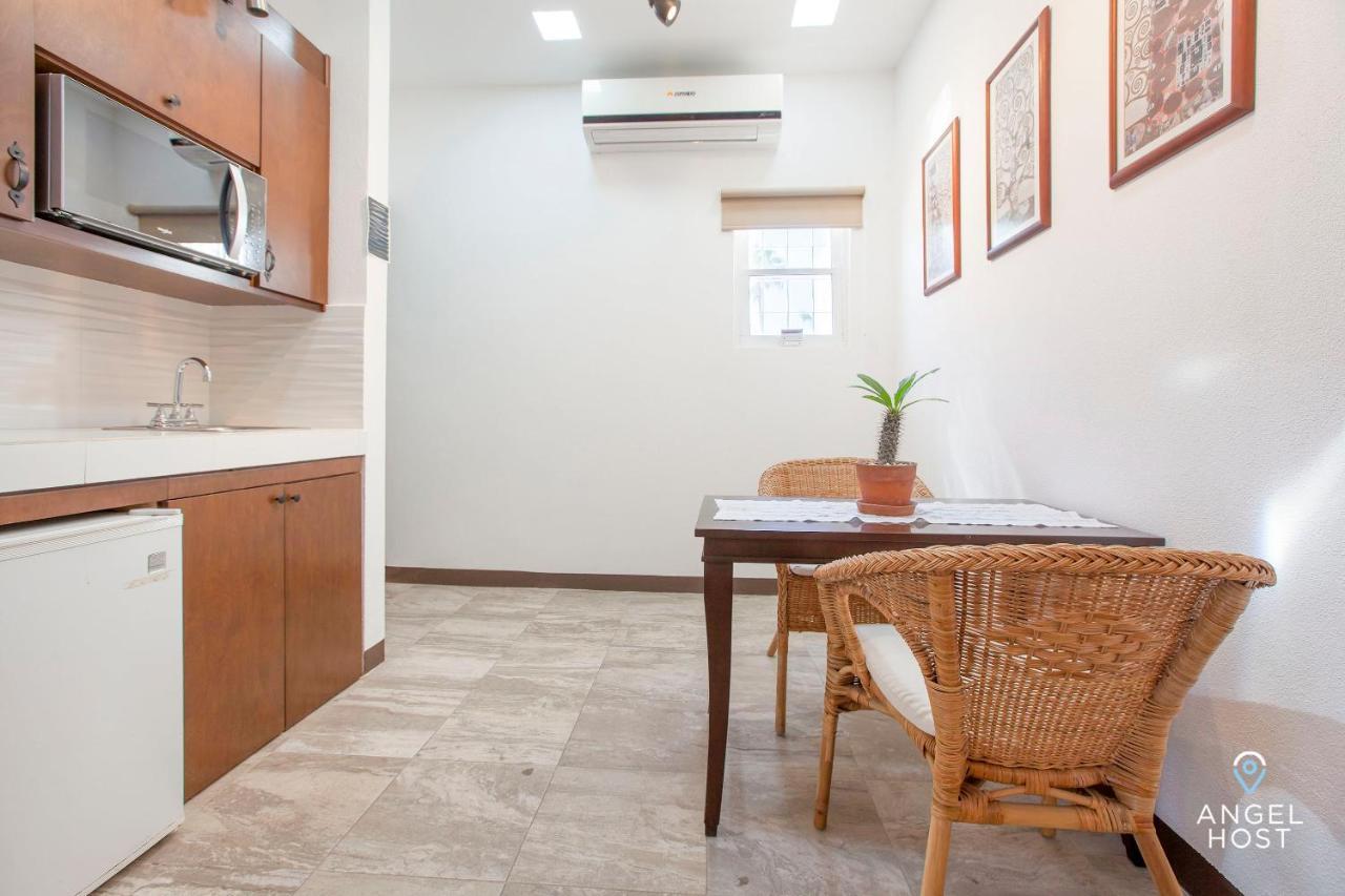 Studio Apartments In Downtown La Paz Walk To Seaside Malecon Exteriör bild